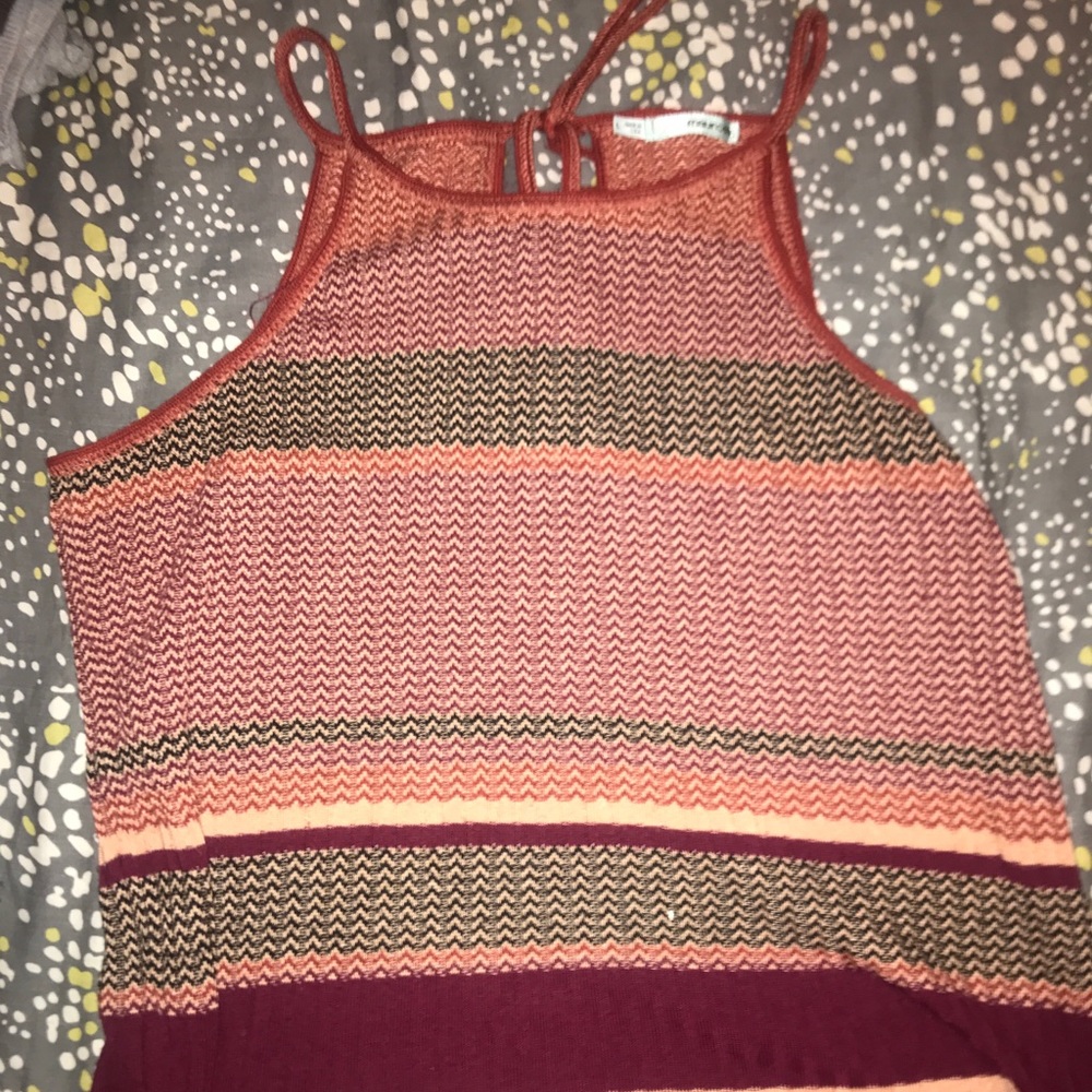 L decorative tank top
